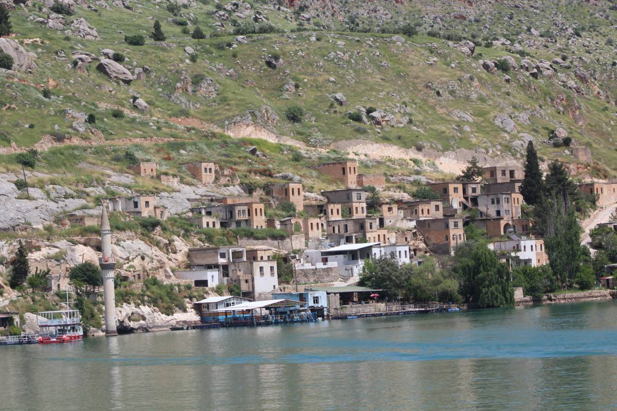 Saklı Cennet Halfeti’nin Tarihi ve Doğal Güzellikleri