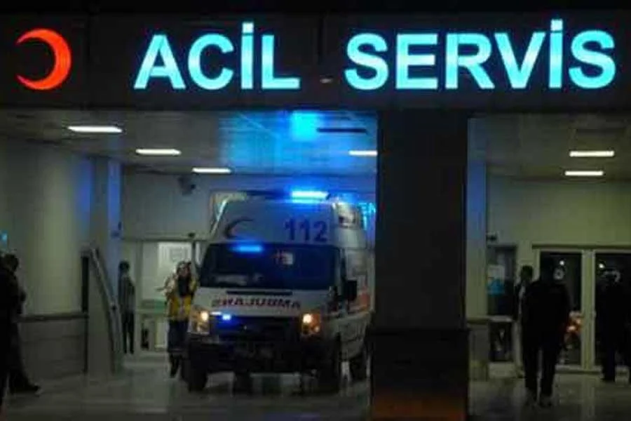 Haliliye’de Öğrenci Servisi ile Otomobil Çarpıştı: 1 Çocuk Ağır Yaralandı