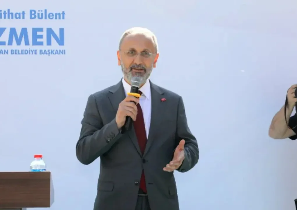 Eyüpsultan Belediyesi’ne Operasyon: Başkan Mithat Bülent Özmen Gözaltında