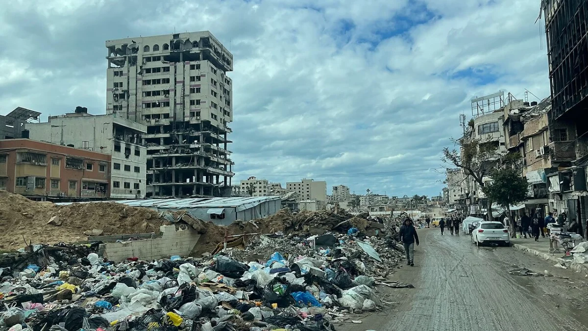 İsrail, Filistinli Aileleri Evlerinden Zorla Çıkarıyor