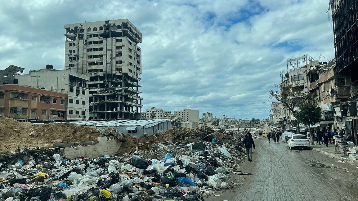 İsrail, Filistinli Aileleri Evlerinden Zorla Çıkarıyor